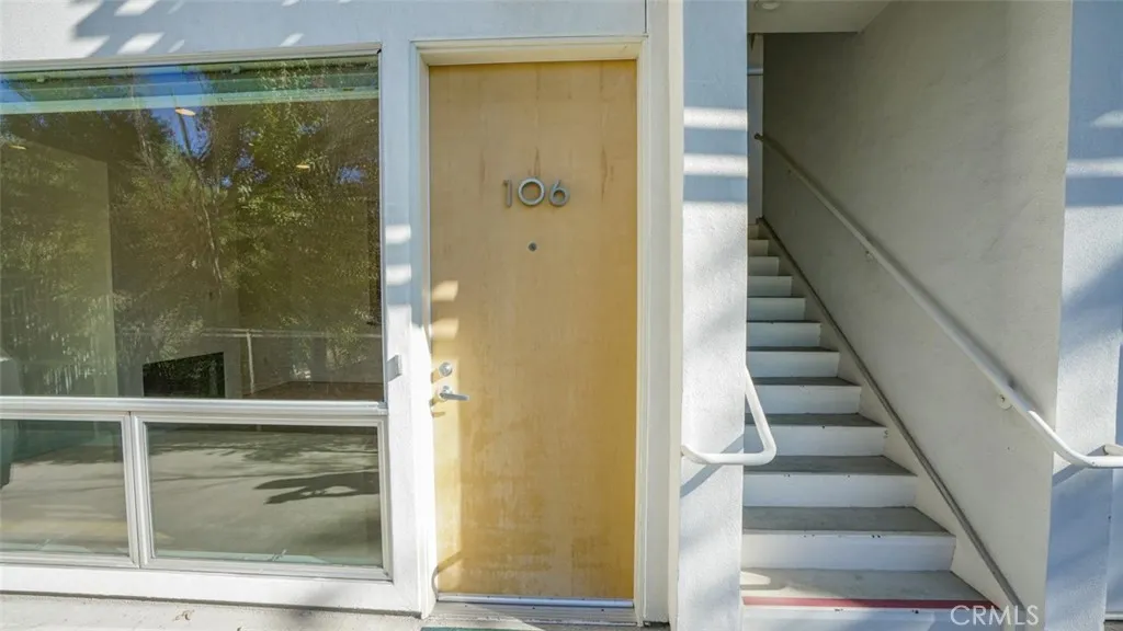 4705 Whitsett, Studio City, California 91604 home-pic-11